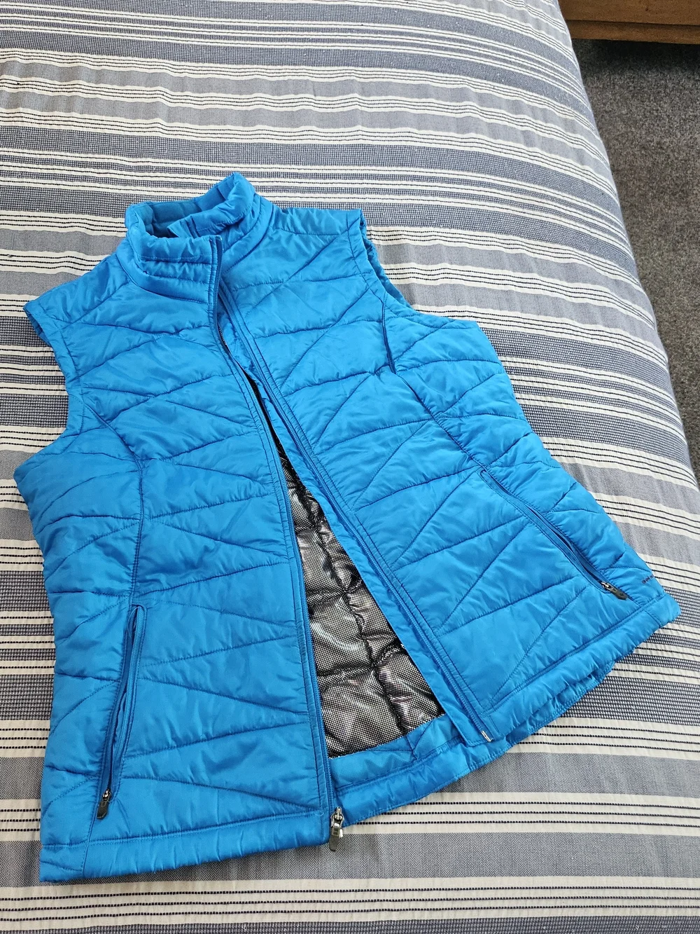 Columbia Women's Bright Blue Quilted Puffer Vest